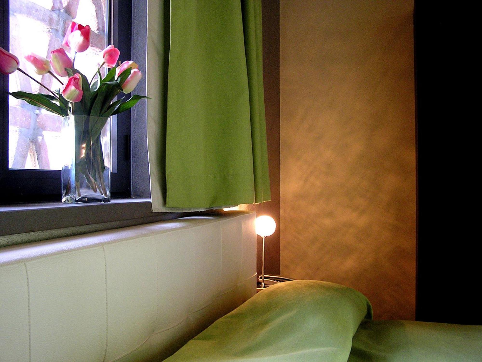 Il Poggiolo Delle Rose Bed&Breakfast Tavarnuzze Kültér fotó